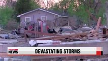 At least 17 killed by deadly tornadoes in U.S.