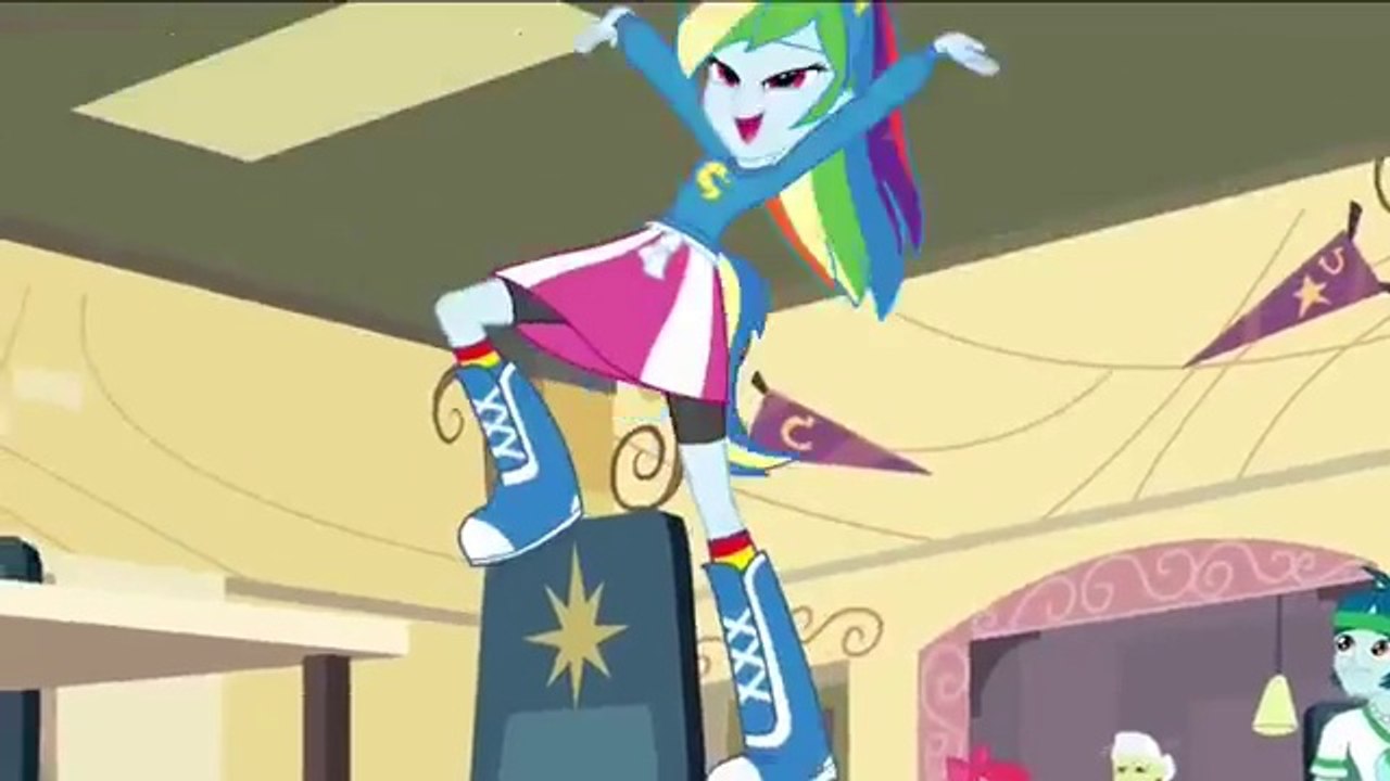 Equestria Girls - Cafeteria Song - Brazilian