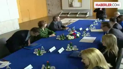 Ashton, Sırbistan'ın AB Katılım Müzakere Sürecinin Uzun Sürmeyeceğini Umduğunu Söyledi