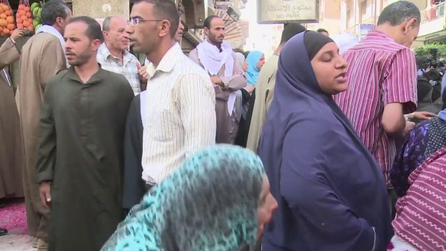 Egypte: le chef des Frères Musulmans condamné à la peine de mort