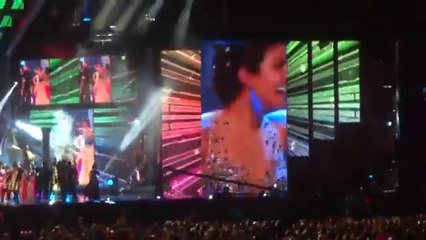 IIFA Awards 2014 Full Show - Priyanka Chopra SEDUCES John Travolta