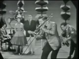 Louis Prima  (n&b)-