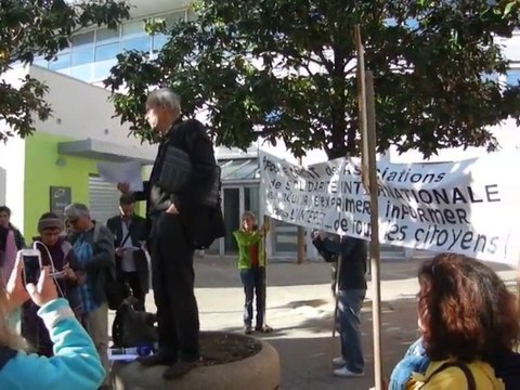 RASSEMBLEMENT DE PROTESTATION CONTRE UN REFUS DE SALLE A L'AFPS