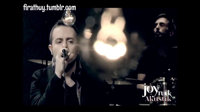 Emre Aydın - Eyvah (JoyTürk Akustik) ► bc.vc/?r=9984