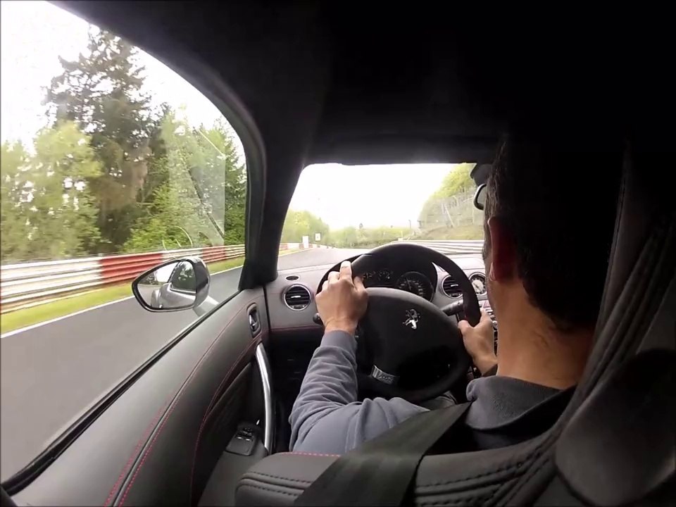 La Peugeot RCZR sur le Nürburgring ( www.feline.cc )