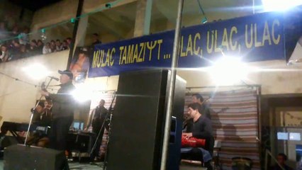 ALI BELHOT ET ALI MEZIANE LORS DE LA COMMEMORATION DE TAFSUT IMAZIGHEN A AT MESLAYEN LE 26 AVRIL 2014_transcoded