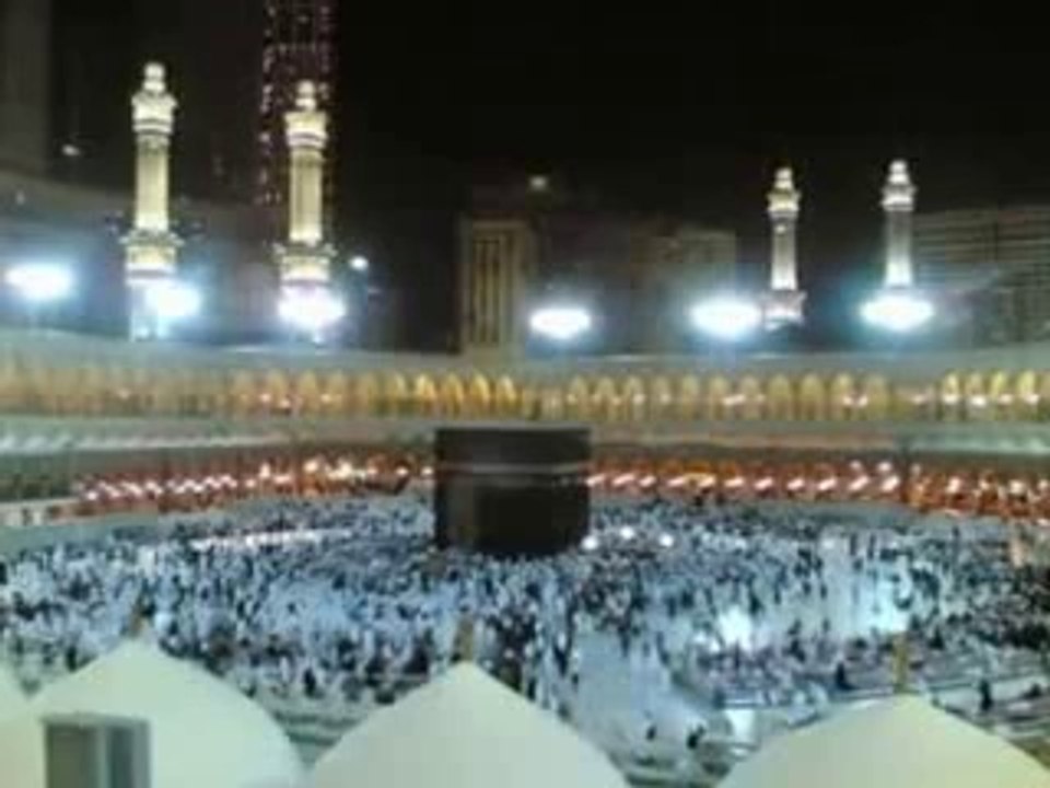 karam mangta hun