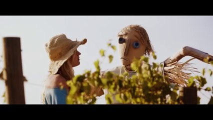 Nil Karaibrahimgil - Kanatlarım Var Ruhumda 2014 (full hd orijinal klip 1080p)