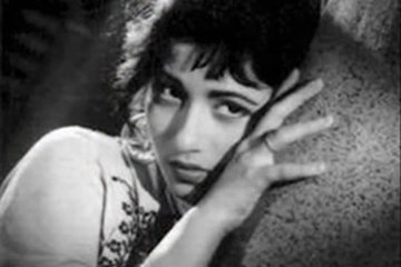 FARIDA KHANUM - Aaj Jane Ki Zid Na Karo