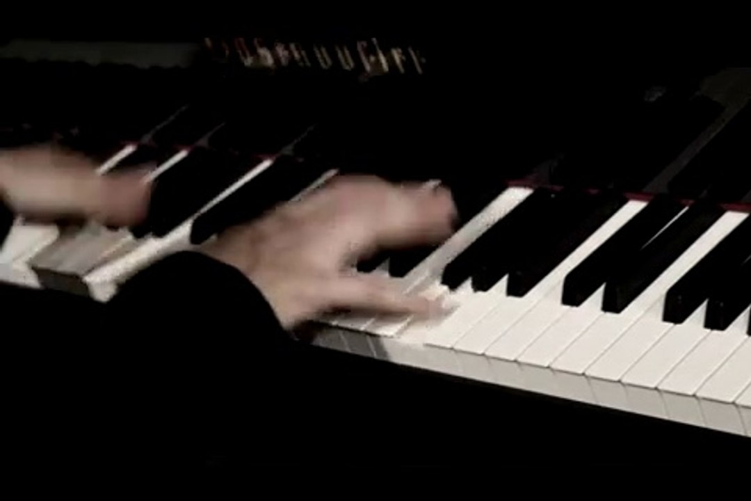 VALENTINA LISITSA PLAYS RACHMANINOFF CONCERTO Nº3 Op.30 3rd mouv. piano solo LIVE