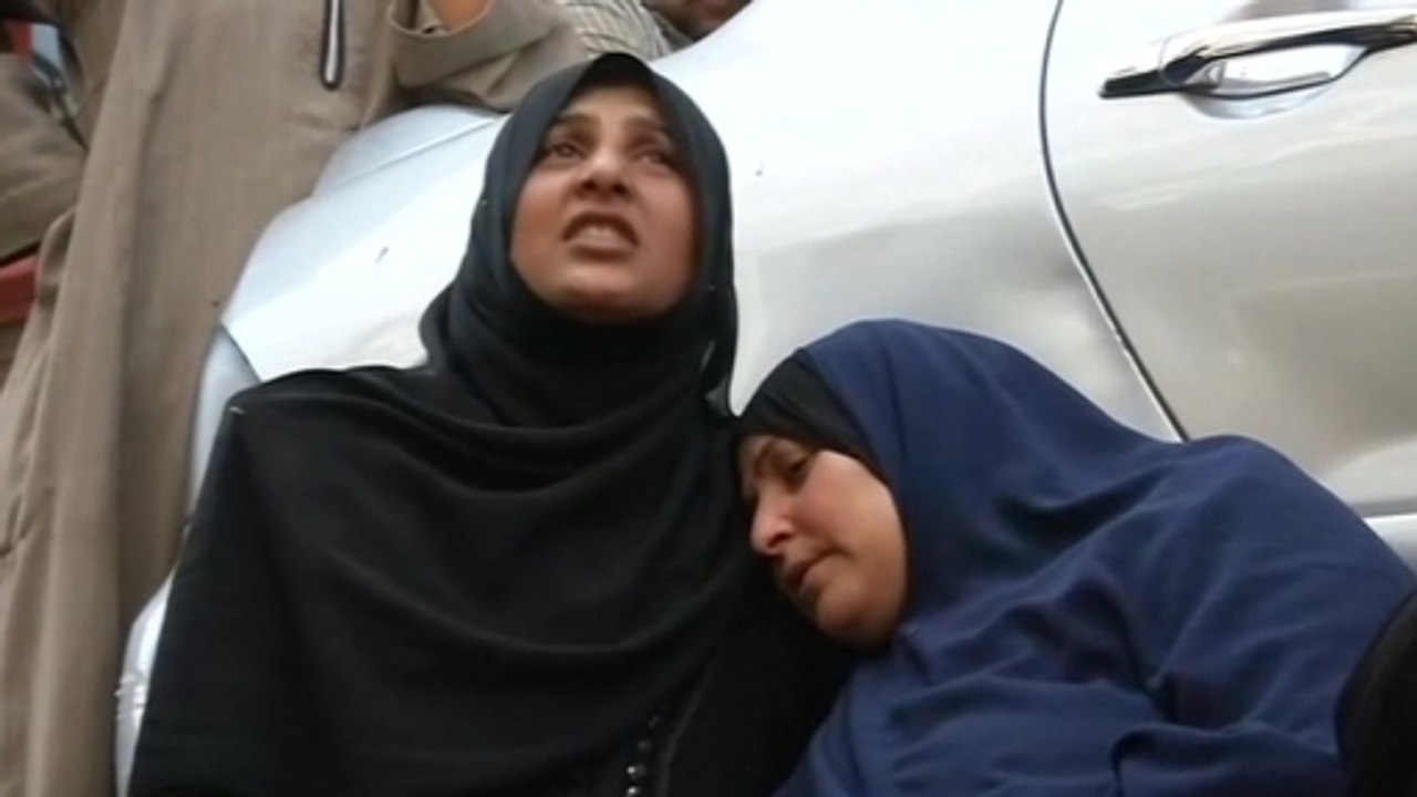 Egyptian court sentences hundreds of Muslim Brotherhood to death