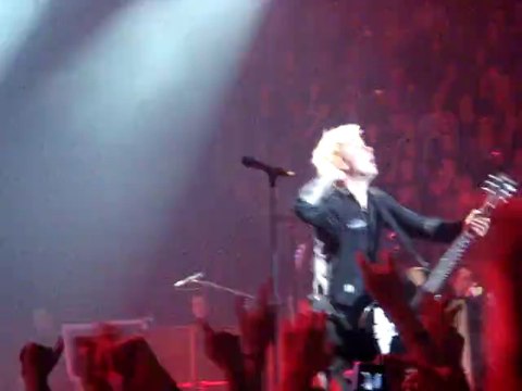 Green Day - American Idiot