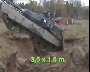 Hilarious tank fail... Invincible army