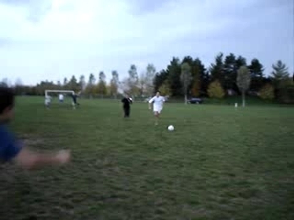 grosr repli foot defence humour lyon om