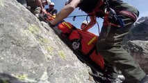 Les troupes de montagne s’entrainent aux techniques de secours