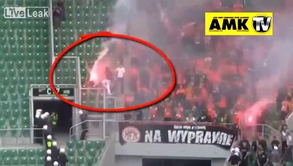 Taraftar alevler içinde!