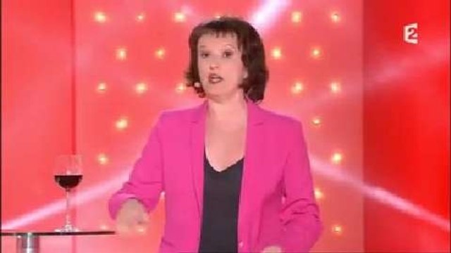Le sketch polémique d'Anne Roumanoff sur Christiane Taubira dans Vivement dimanche