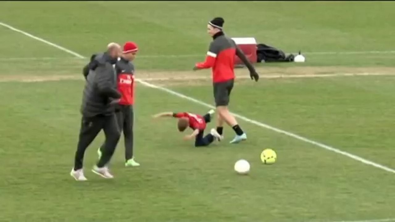 Beckham's sons vs Ibrahimovic and Thiago Silva