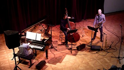 Ruhlman-Desmurs-Leu en concert aux Samedis du Jazz (extrait 2)