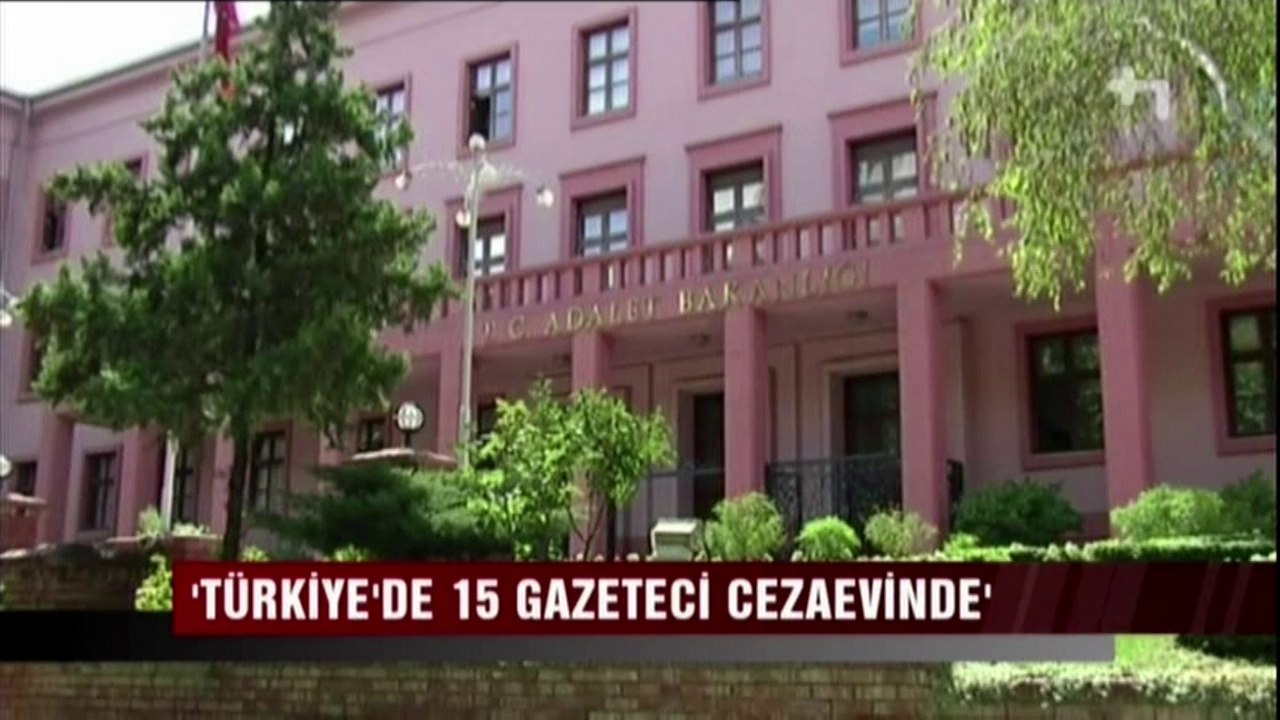 Türkiye'de 15 gazeteci cezaevinde - Canlı Gaste