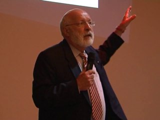 Le grand marché transatlantique vu par le politologue RM. Jennar