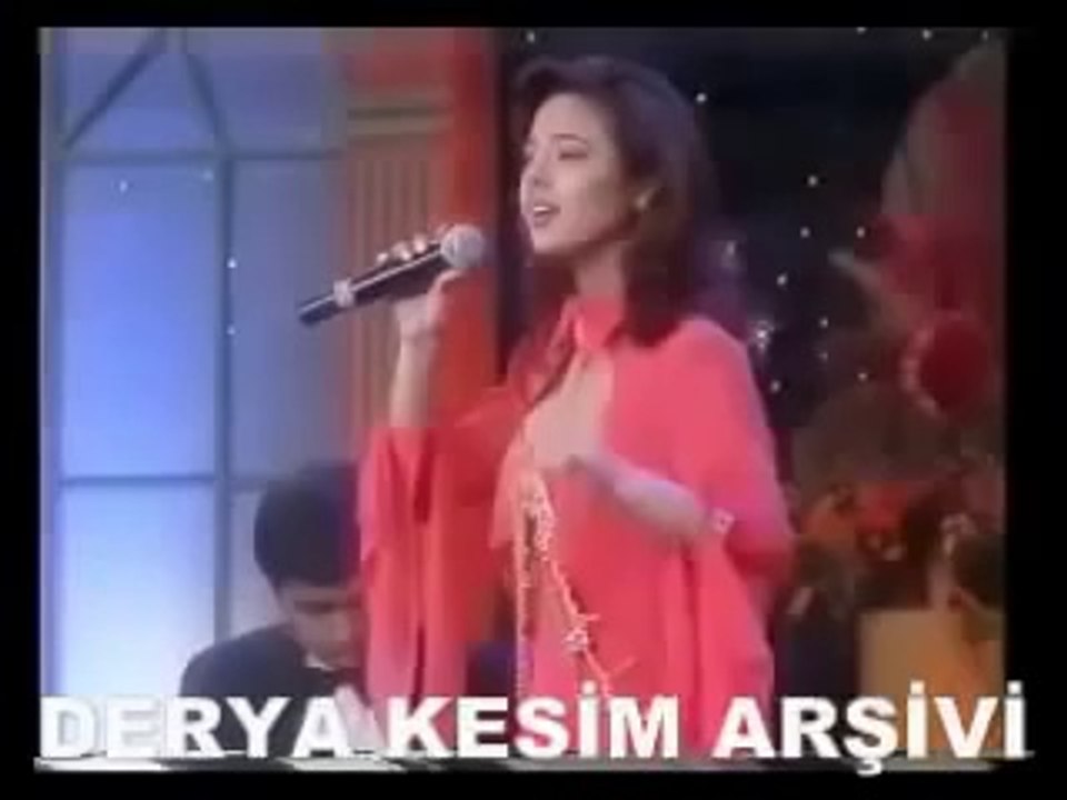 Ebru Gündeş-Söyleyemem Derdimi
