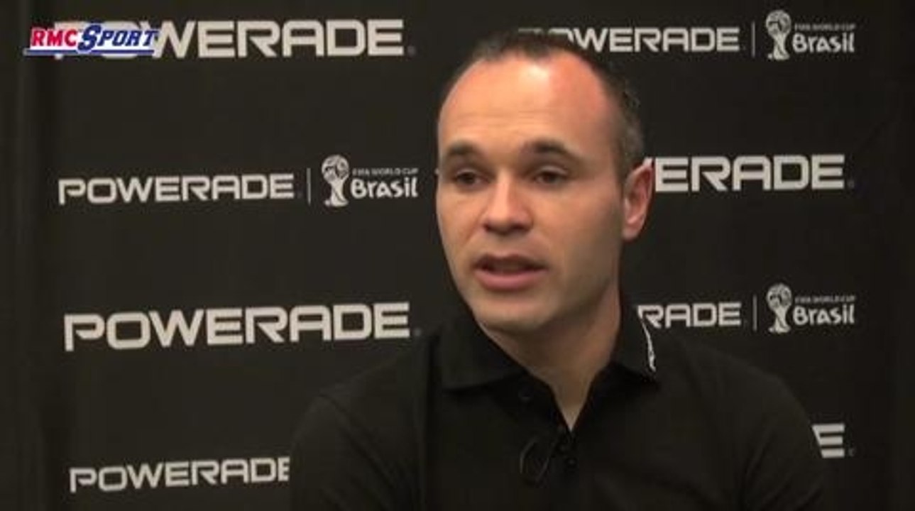 Football / Iniesta : "Benzema, un des meilleurs attaquants au monde" 29/04