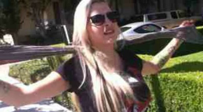 TC de Clara y Liza en la casa de May 29/04/2014