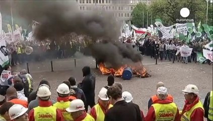 Des milliers de mineurs en colère manifestent en Pologne