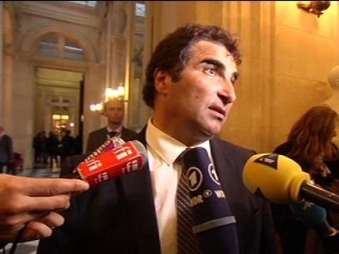 Vote du plan d'économies: Un revers pour Valls et Hollande , selon Jacob - 29/04