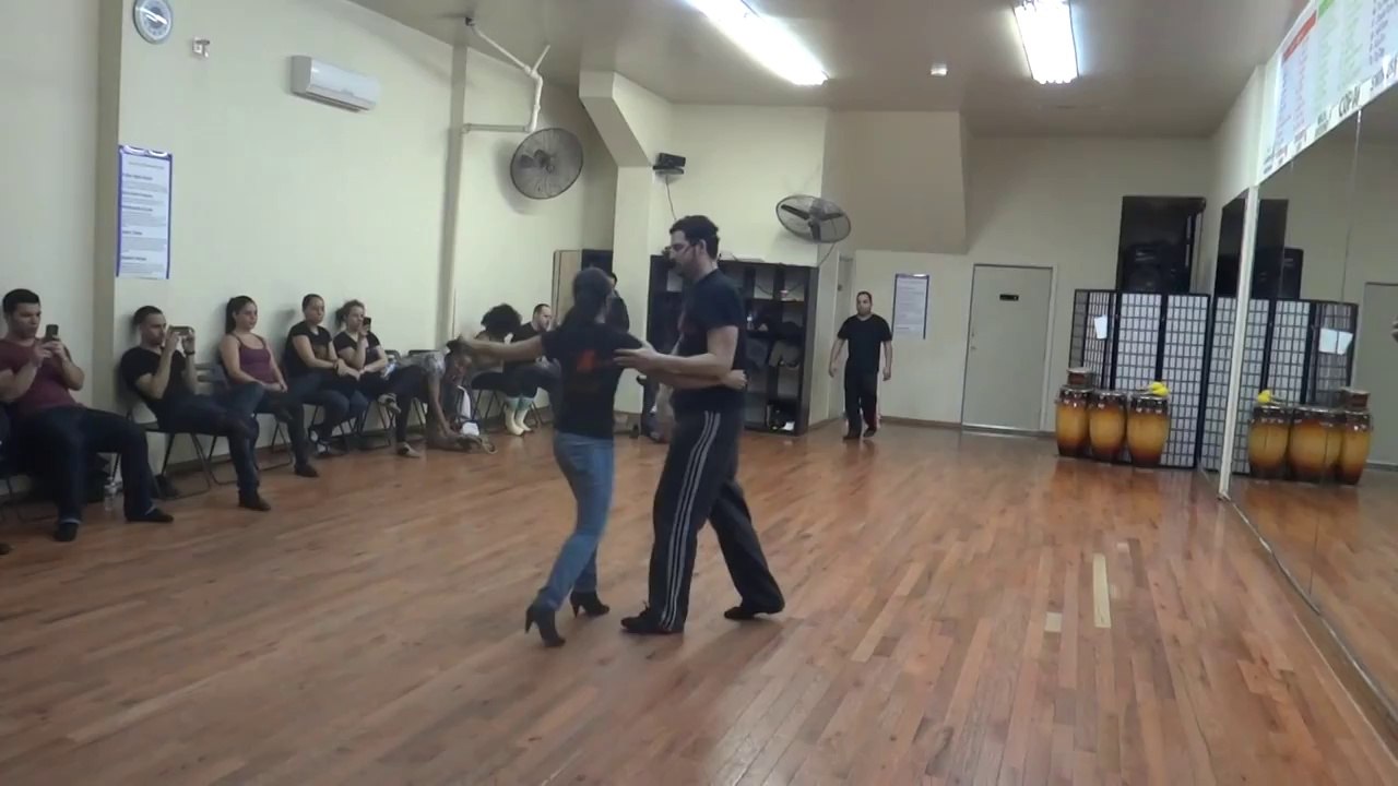 Salsa Partner work - Nieves Latin Dance Studio