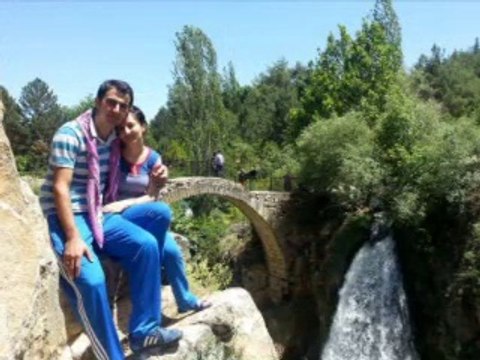 hiç kimse anlayamaz sendeki beni hiç kimse anlayamaz bendeki seni