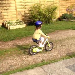 Vélo sans roulettes avril 2014.