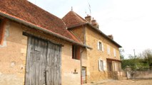 Dpt Saône et Loire (71), à vendre Proche CHAROLLES  Maison P4 de 200 m² - Terrain 3700m²