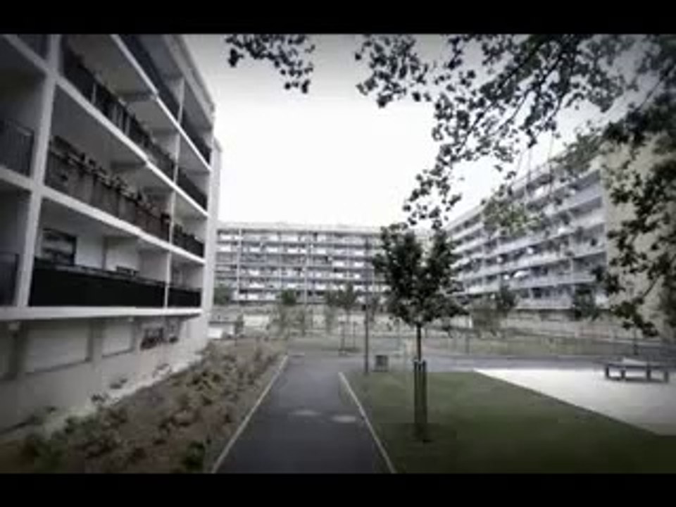 Athis-Mons (91) : visite de la cité "Le Clos Nollet"