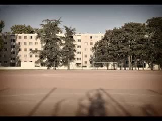 Bobigny (93) : visite du quartier "Le Pont de Pierre"