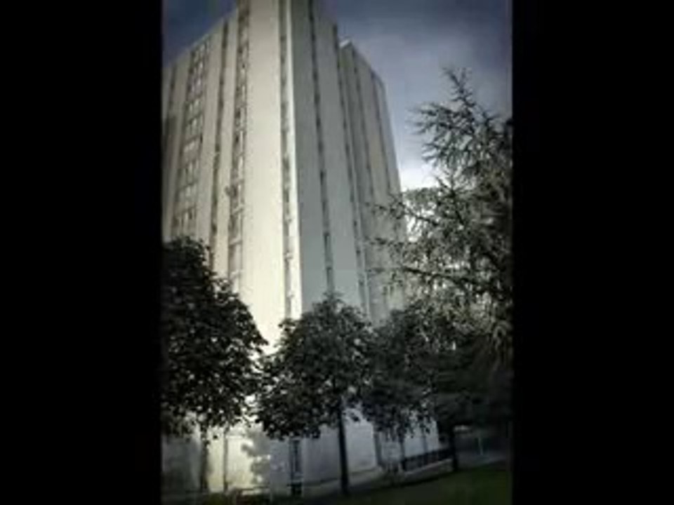 Bobigny (93) : visite de la cité "Paul Vaillant Couturier"