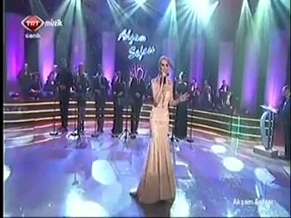 Melda Kuyucu - Leylakları Sümbülleri