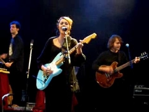 Herbe en zik-Emilie Simon-Alicia