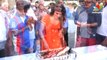 Samantha Birthday Celebrations With Vijay On The Sets Of Kaththi | Hot Tamil Cinema News