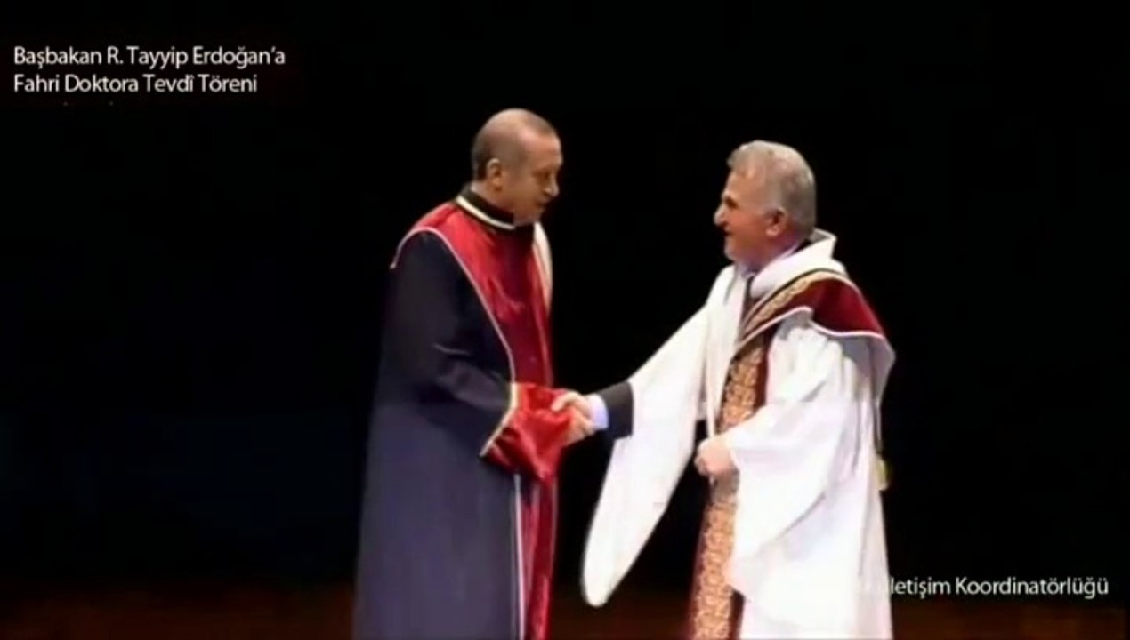 Başbakan Recep Tayyip Erdoğan'a Fahri Doktora Tevdî Töreni