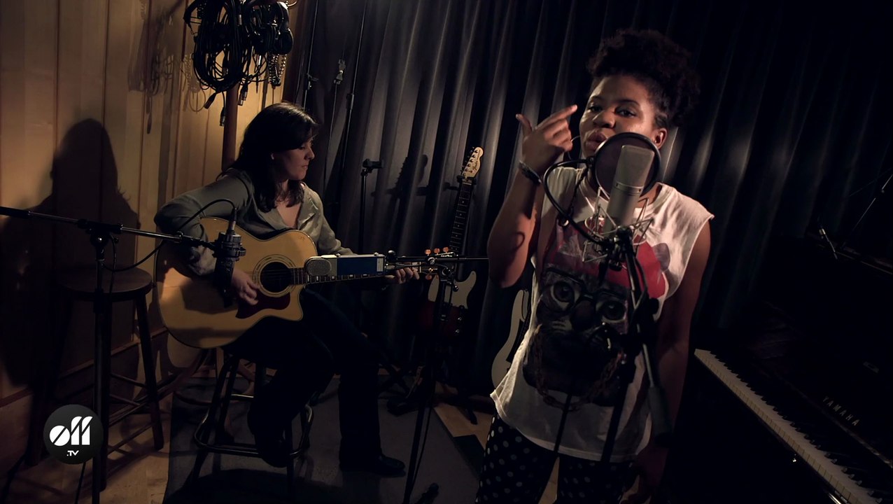 OFF STUDIO - Sarah Bialy "Chacun Son Tour"