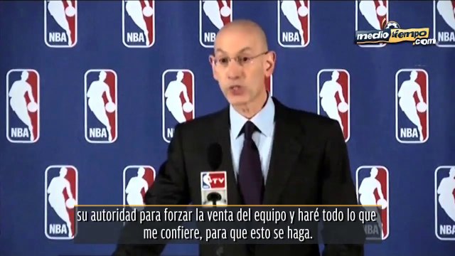 NBA suspendió a dueño de Clippers por comentarios racistas