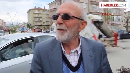 Yola Fırlayan Üriversiteli İrem'e Otomobil Çarptı