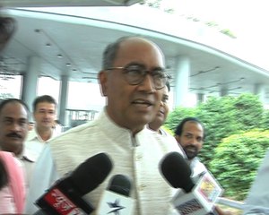 Digvijay Singh accepts relationship with Anchor Amrita Rai