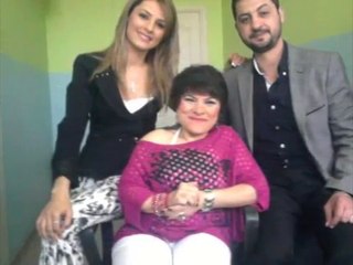 GÜLNAZ---DUVARLARDA KONUŞMUYOR