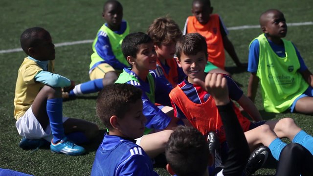 Stage de football pour les filles et garçons de Colombes