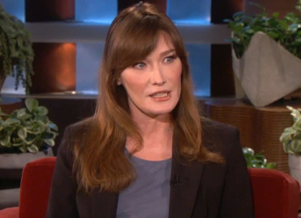 Carla Bruni souhaite le retour de Nicolas Sarkozy en 2017 - ZAPPING ACTU DU 30/04/2014