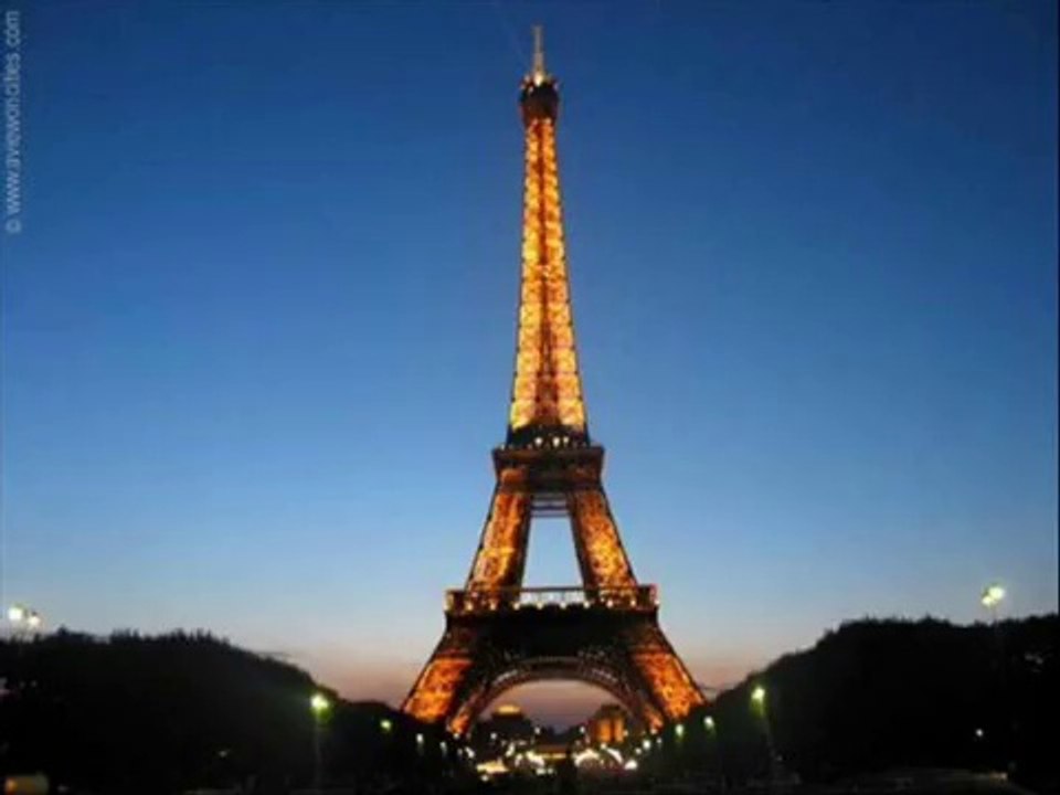 FLORIN SALAM - LA PARIS E CAPITALA