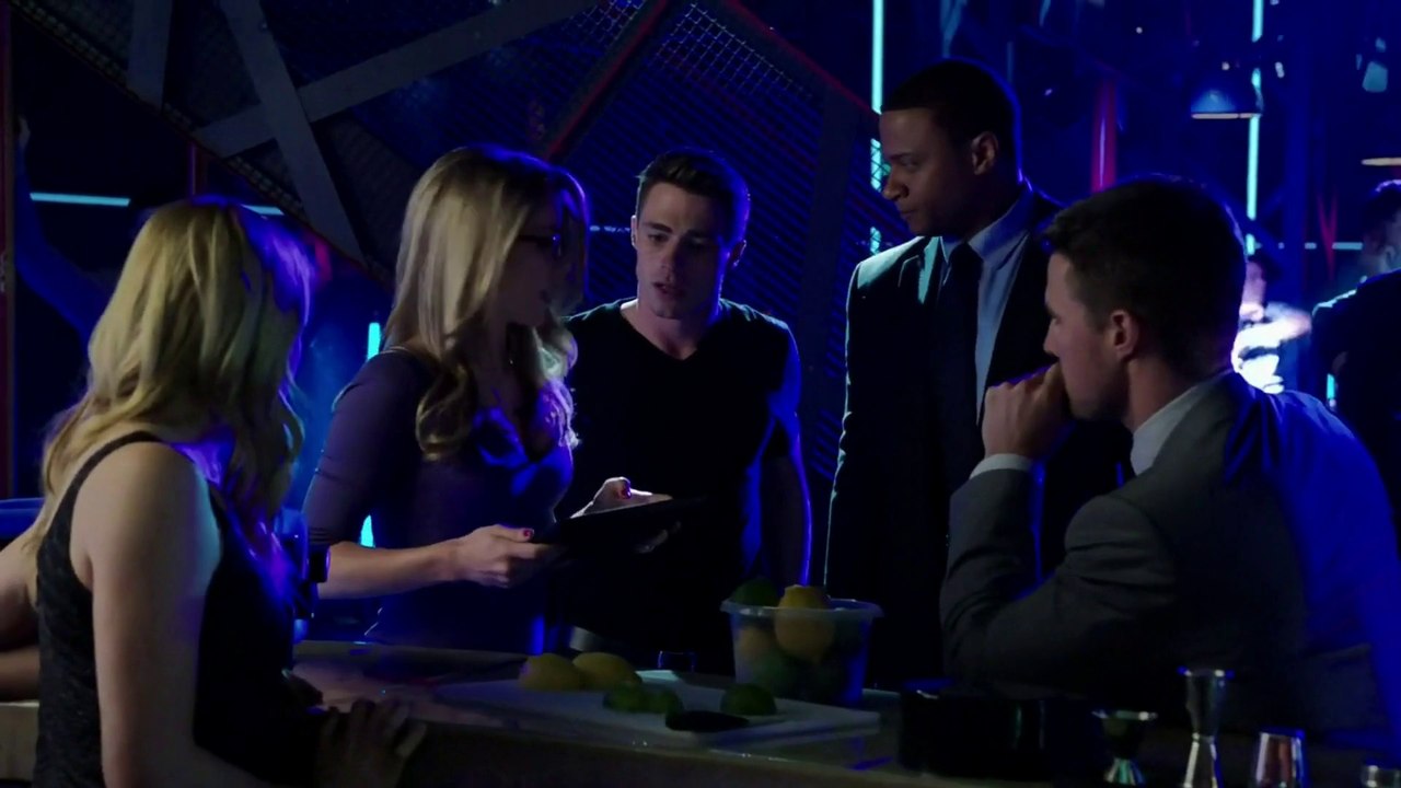 Oliver y Felicity - Parte 24 ( ARROW )
